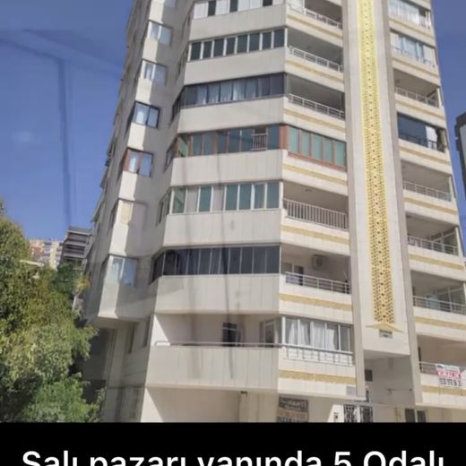 Salı pazarı yanında satılık daire görseli